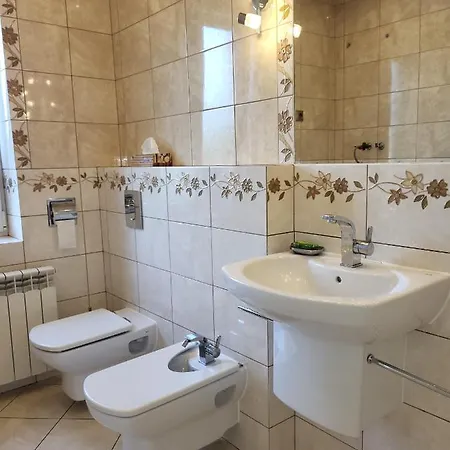 Emi Apartament *
